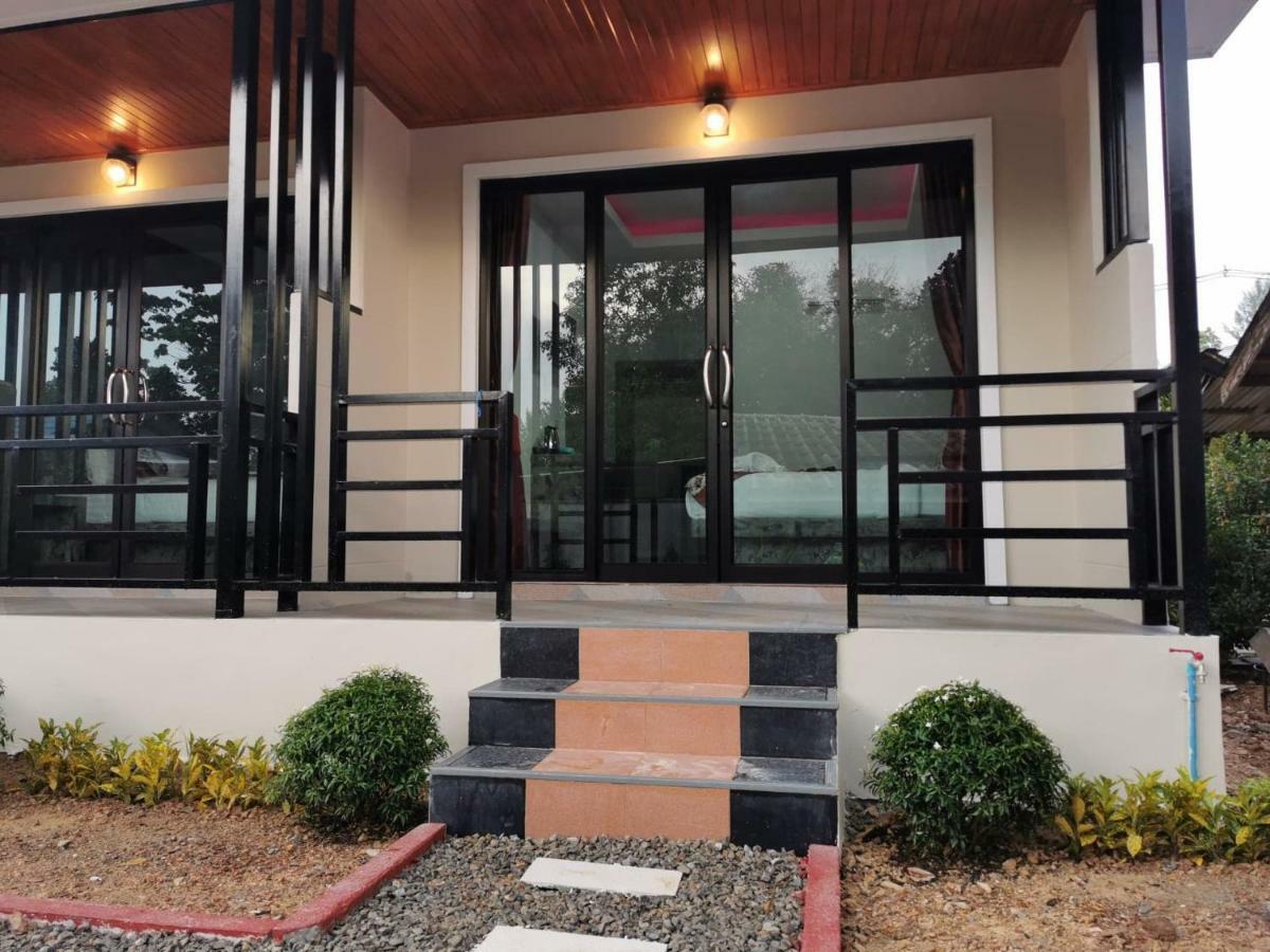 Ko Lanta Laila​ Place酒店 外观 照片