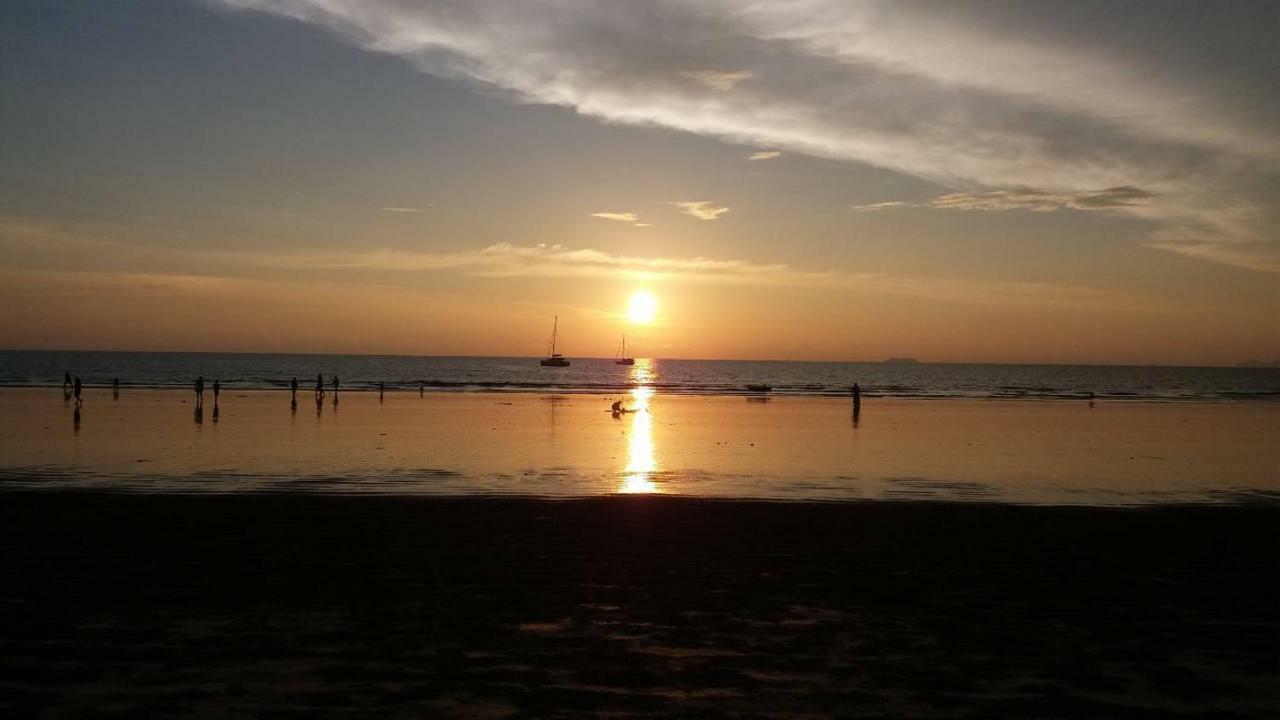 Ko Lanta Laila​ Place酒店 外观 照片